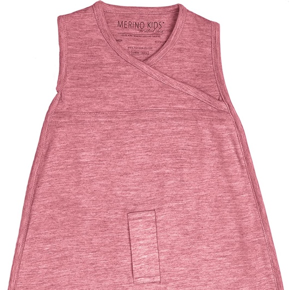 Cocooi Merino Baby Sleep Bag, New Born *RASPBERRY* - BRAND NEW - Picture 2 of 3